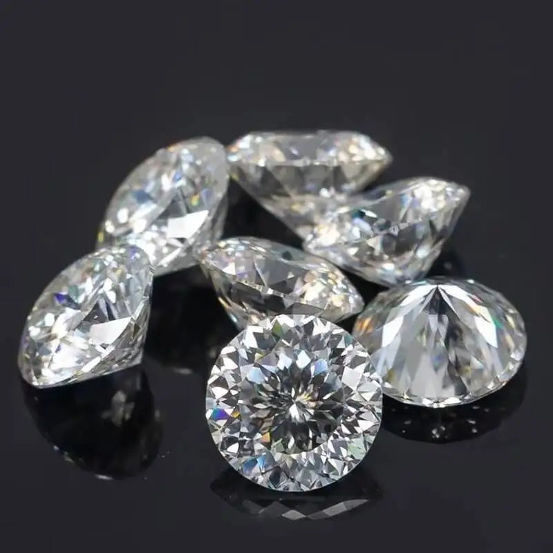 Moissanite Stone — Round Cut, D Color, VVS1