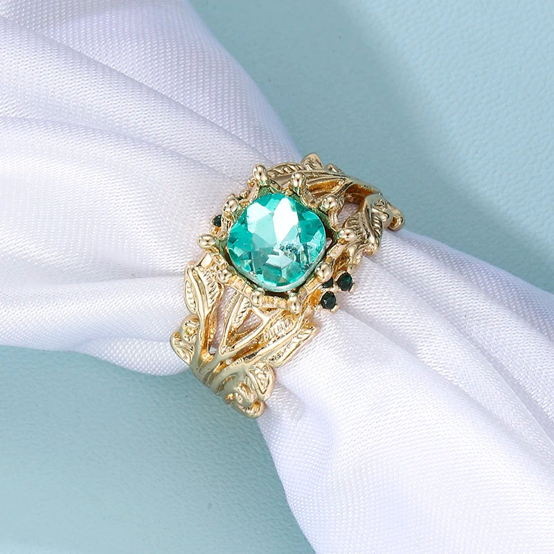 Vintage Green Zircon Totem Ring