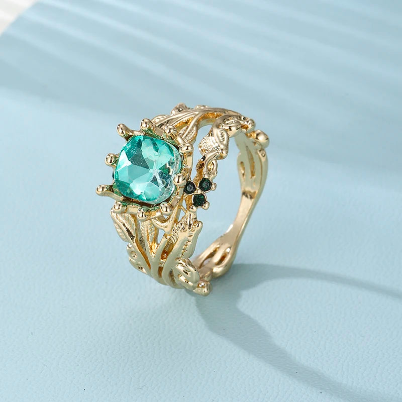 Vintage Green Zircon Totem Ring